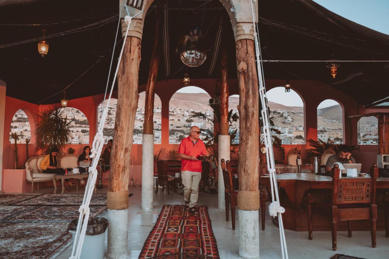 Nomads Hotel Petra Wadi Musa Eksteriør bilde